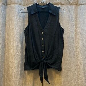 Sanctuary Black V-Neck Sleeveless Tie Front Blouse